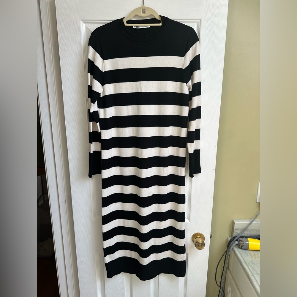 Zara striped knit dress size small